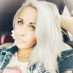 Meet your Posher, Liz